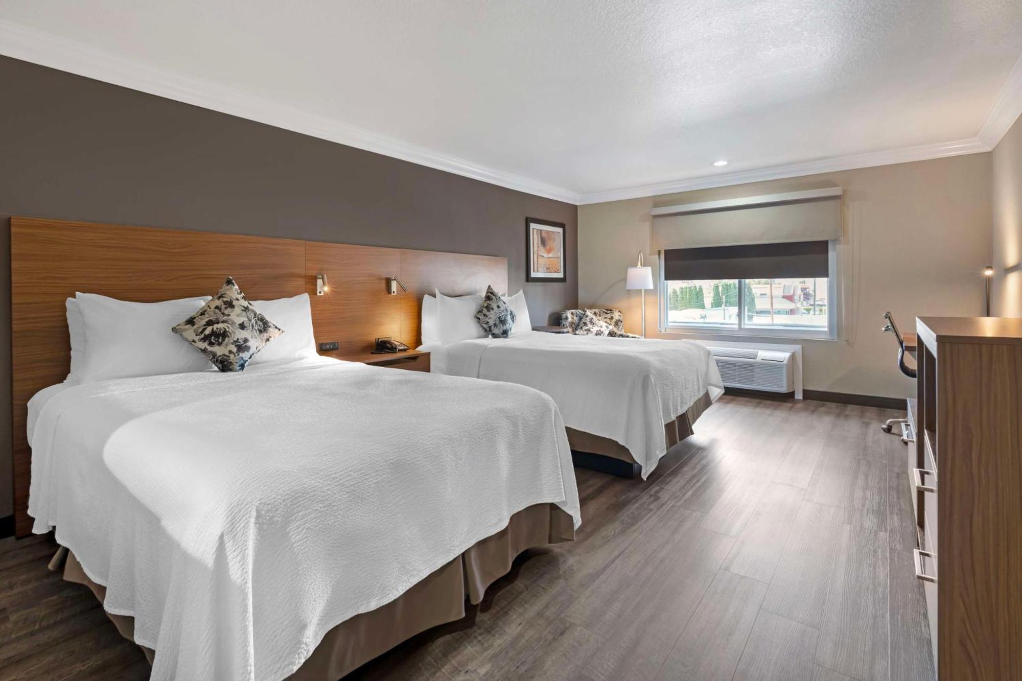 Best Western Plus Newport Mesa Inn Costa Mesa Exteriör bild