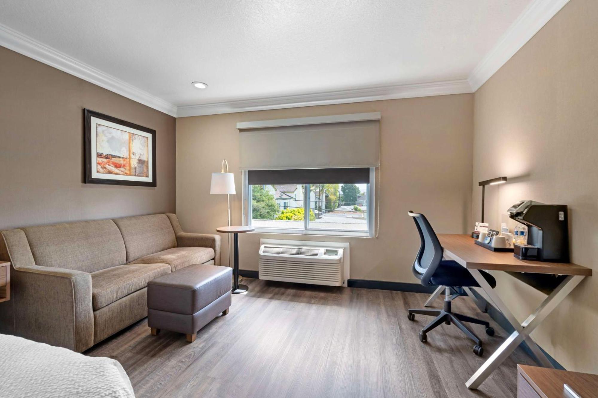 Best Western Plus Newport Mesa Inn Costa Mesa Exteriör bild
