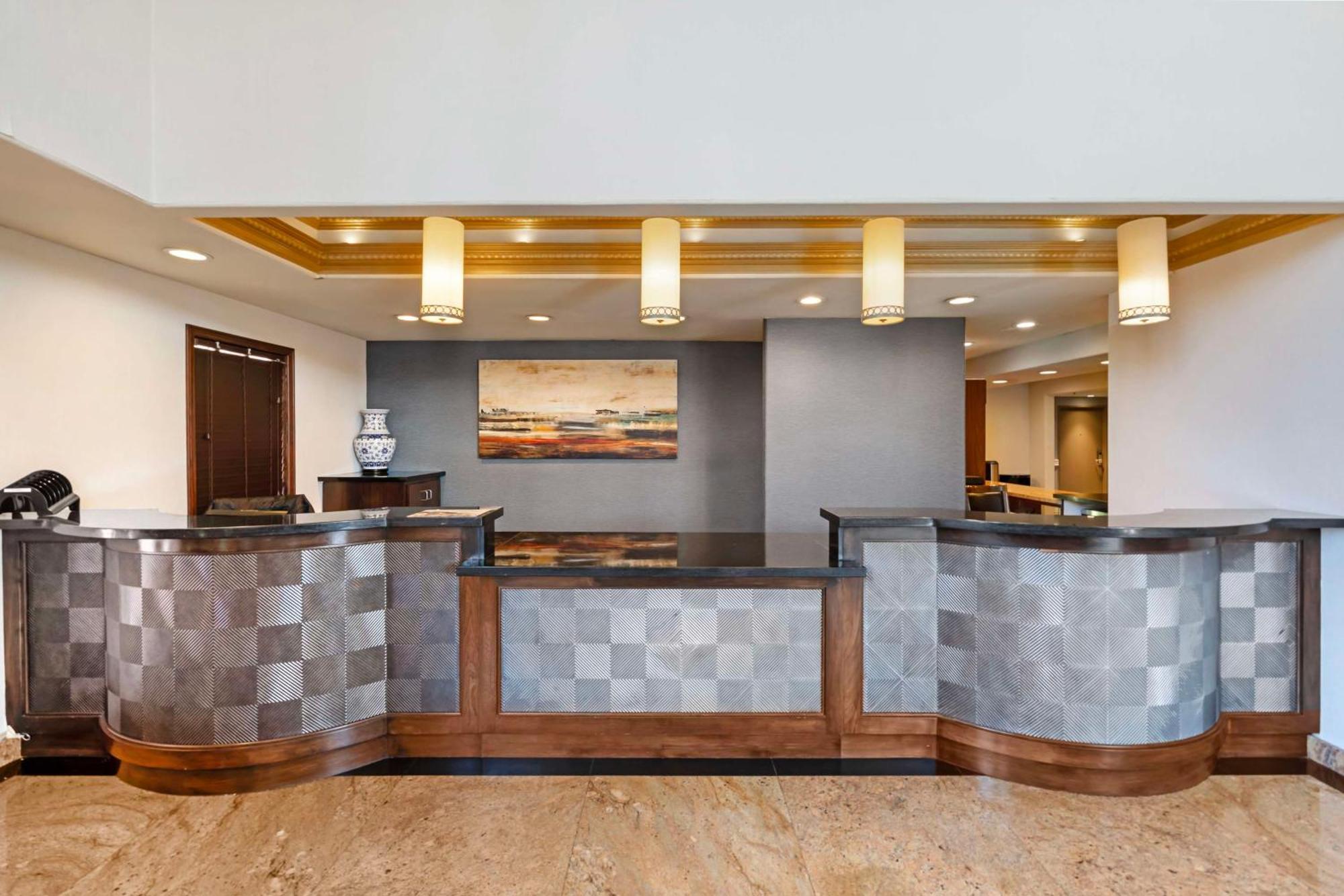 Best Western Plus Newport Mesa Inn Costa Mesa Exteriör bild